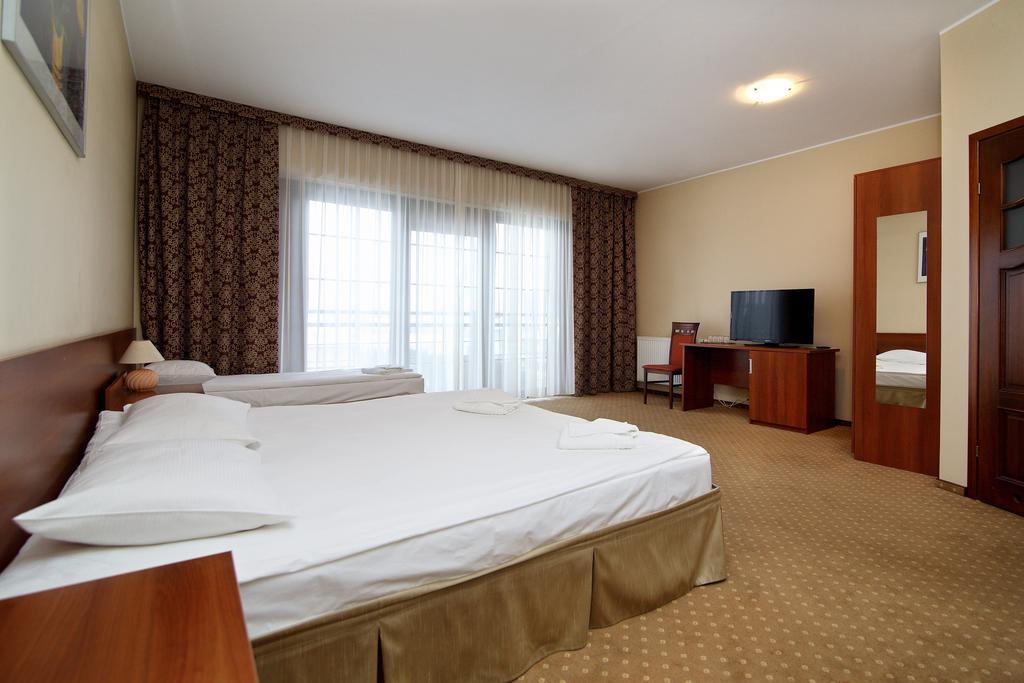 Amadeus Motel Lomza Room photo